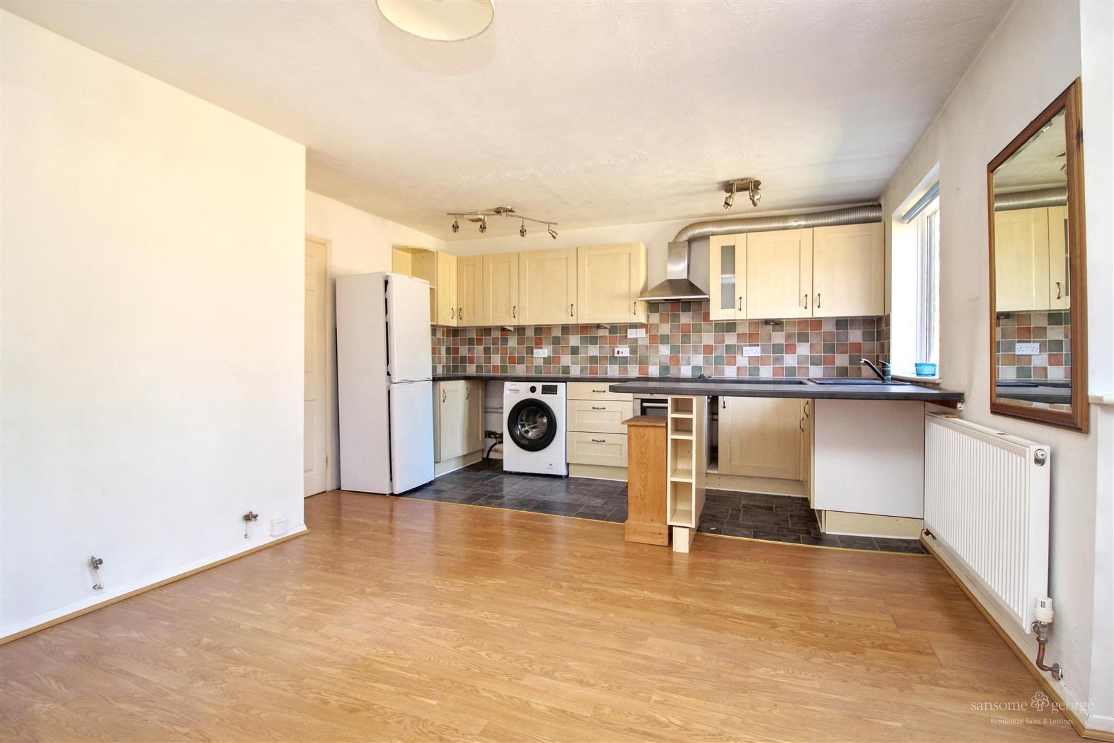 Ashmere Close, Calcot, Reading